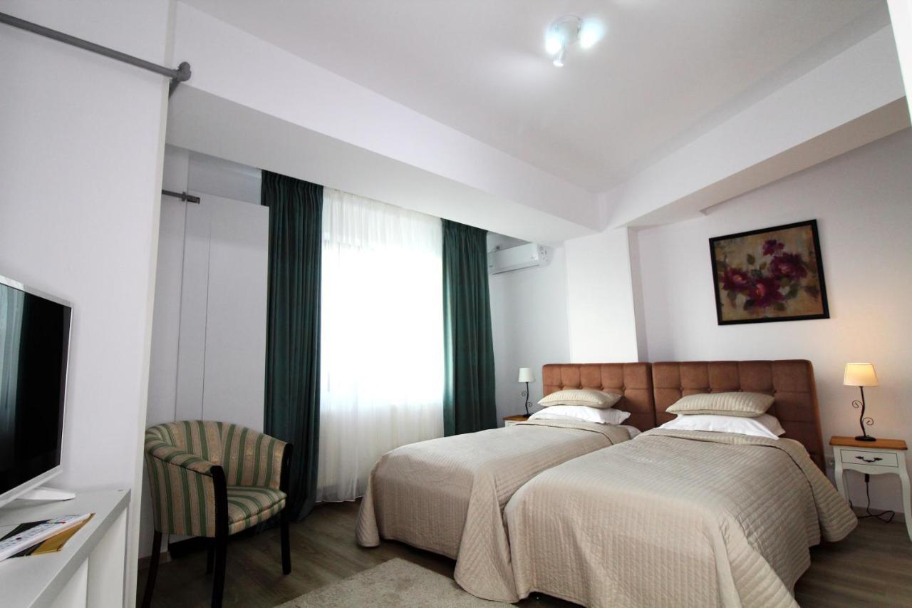 בוקרשט Hotel La Casa Centrale מראה חיצוני תמונה