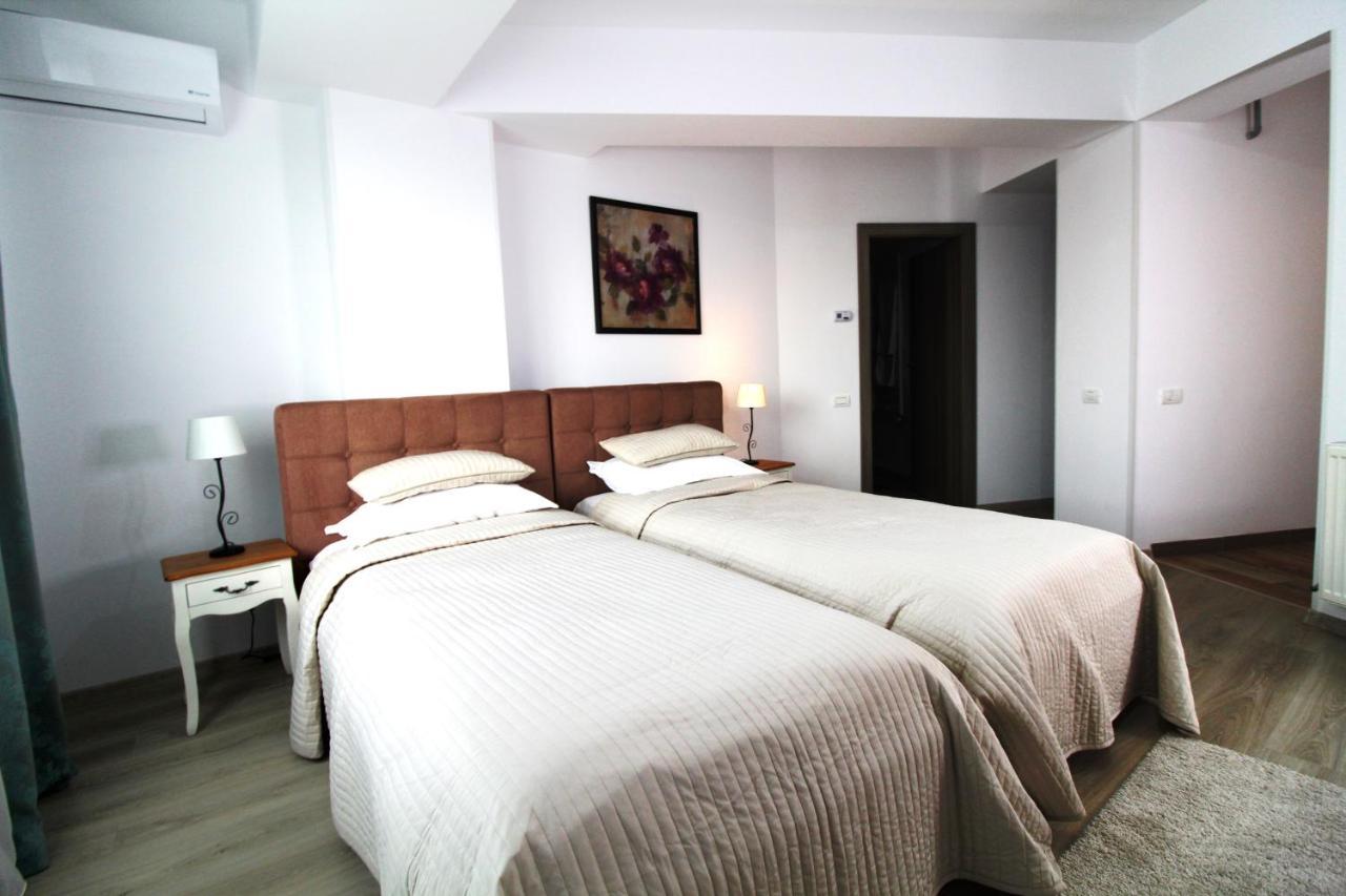 בוקרשט Hotel La Casa Centrale מראה חיצוני תמונה
